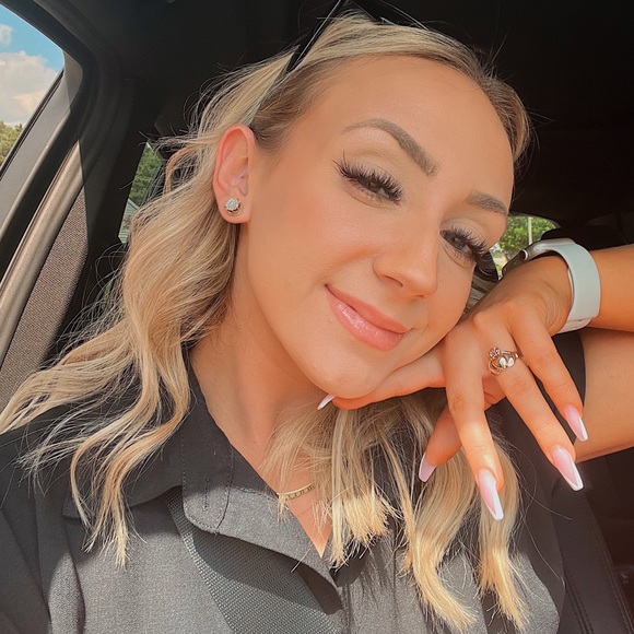 Meet your Posher, Dallas - Picture 1 of 1